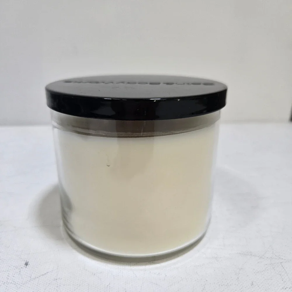 Bath & Body Works Candle 14.5 oz Pink Love Rose Vanilla Aromatherapy 3-Wick